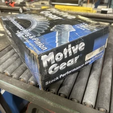 Motive Gear C9.25-410 Differential Ring and Pinion 4.10:1 ratio Chrysler
