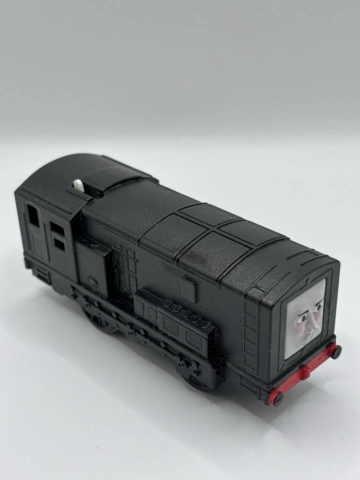 Thomas & Friends Diesel Trackmaster Train Black Matte Motorized Working 2009 - Image 2 of 4