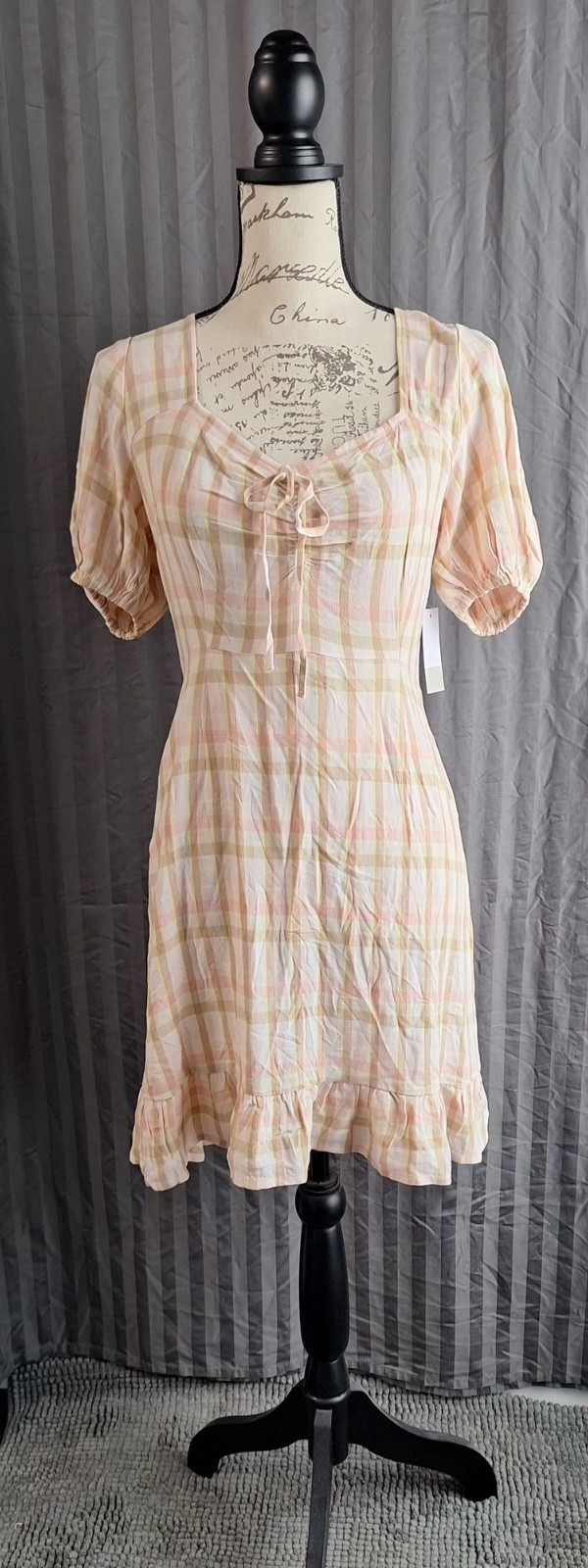 BP Sweetheart Neck Puff Sleeves Pink & Beige Plaid Dress Size S