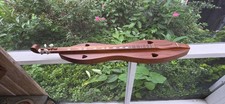 VINTAGE FOLKCRAFT WINSTED CT. AW130 HANDMADE MOUNTAIN DULCIMER,CASE,VERY GOOD