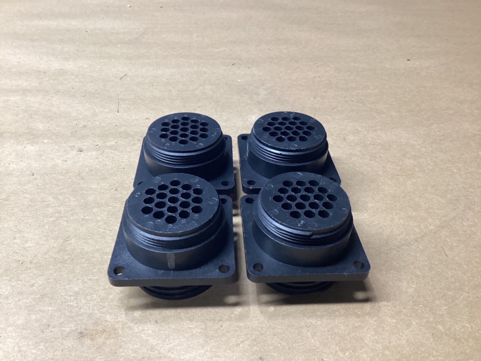 LOT OF 4 TE Connectivity AMP 211771-1 #100A110PR2*CO | eBay