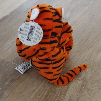 Rare 1998 Coca Cola International Collection Curry the Tiger India