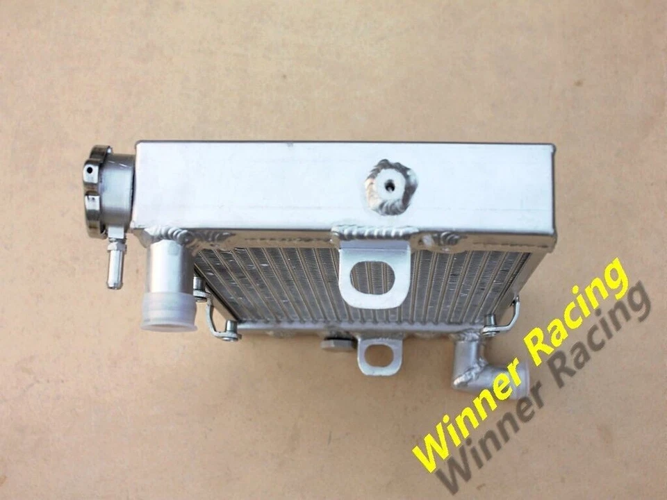 Radiador todo aluminio para Honda Magna 700 VF700C 1987, magna 750 VF750C 1988 Foto 3 de 4