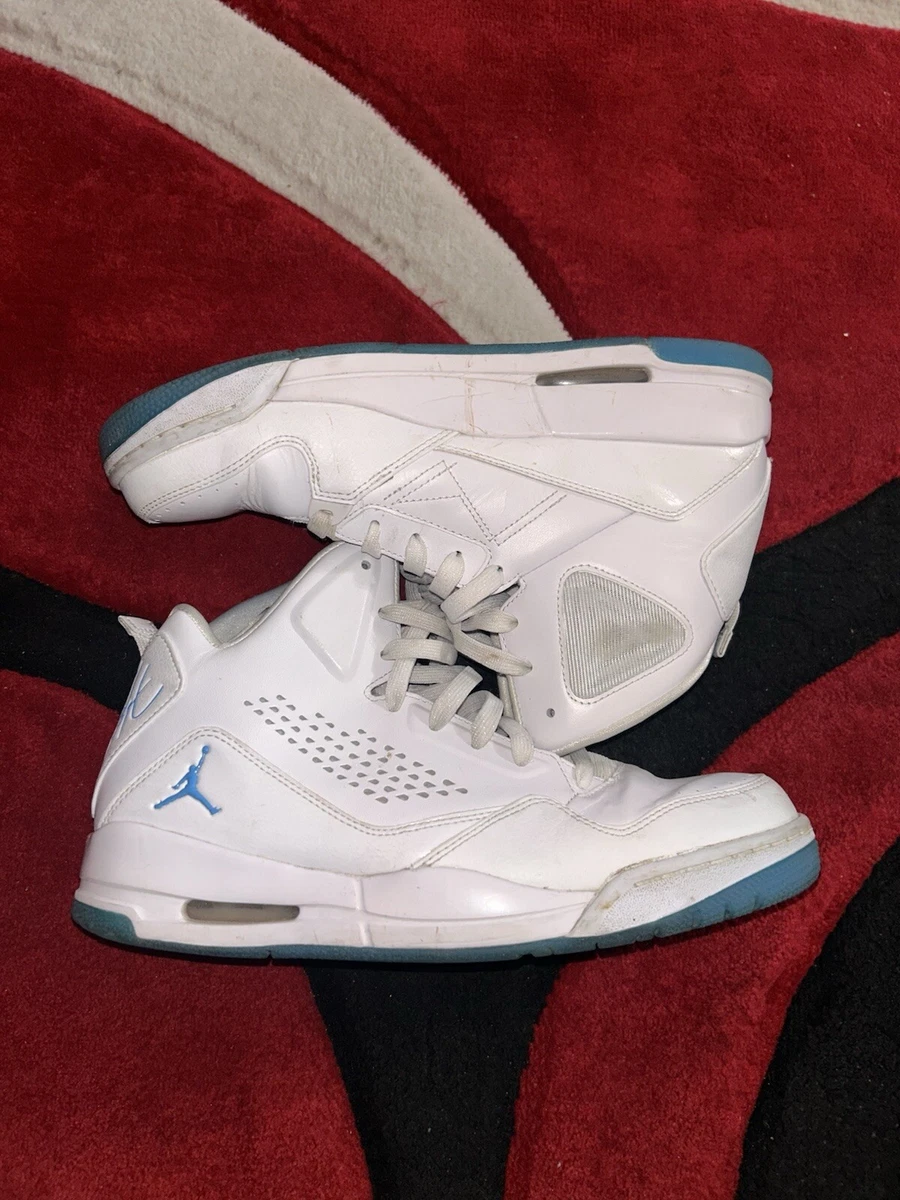 Jordan SC-3 Premiun Basketball Shoes Nike White / Carolina Blue Size 13 2014. Jordan 3 Retro  main image 2