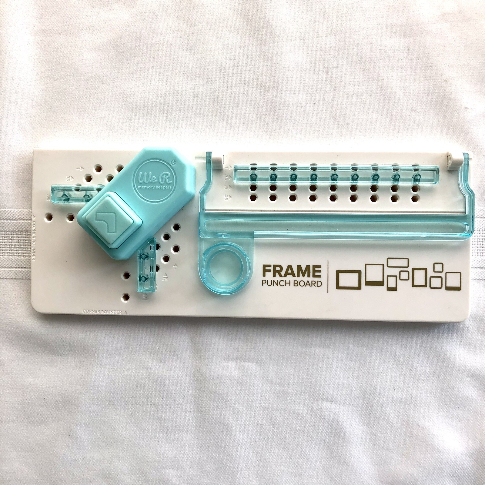 We R Memory Keepers 5pc Frame Punch Board 11 Inch x 4 1/4 Inch