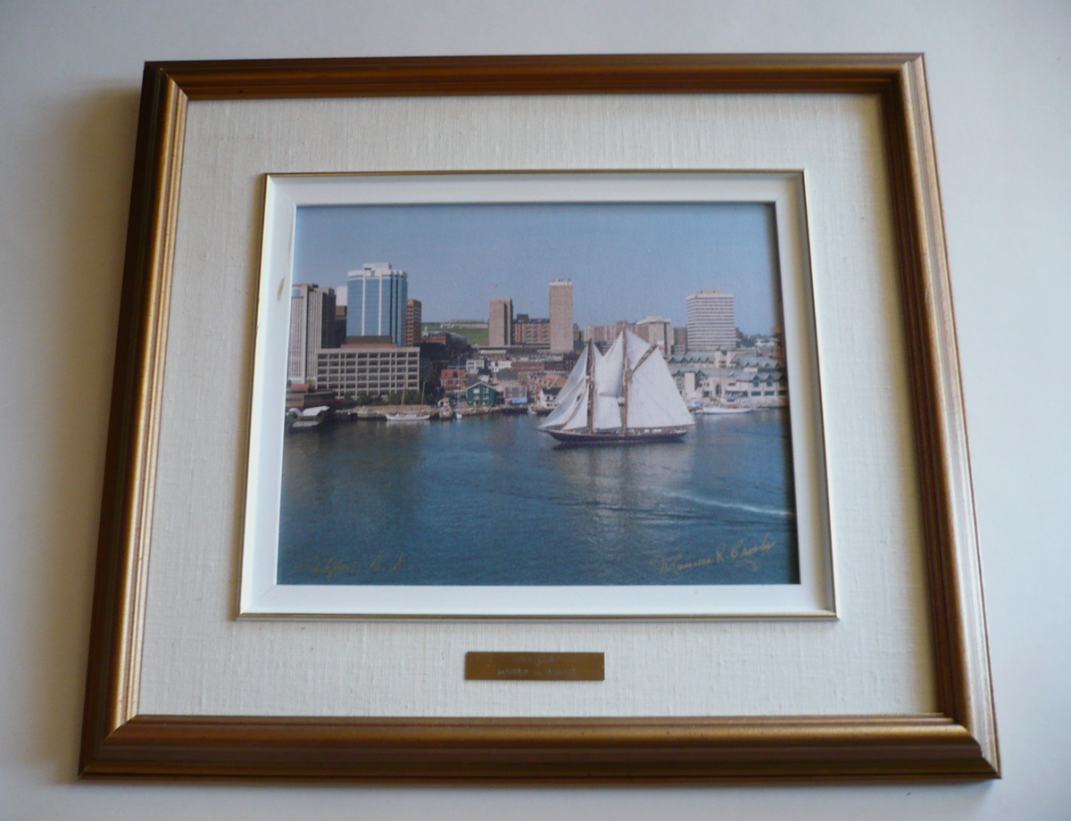 MAURICE R. CROSBY, Halifax N.S. Nova Scotia VINTAGE SIGNED PHOTO