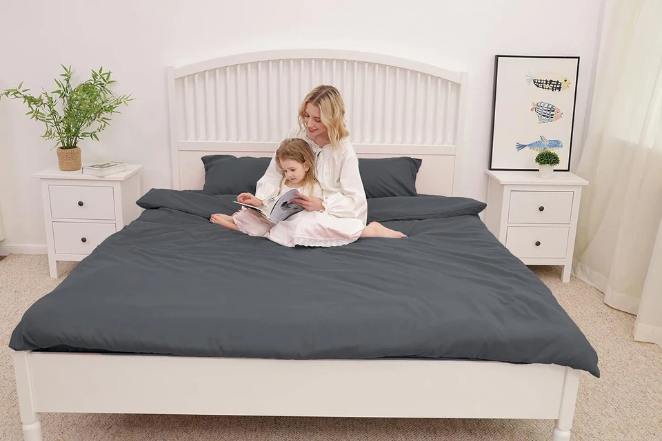 Set Copripiumino Matrimoniale 240X220 CM 2 Federe Monocromatico in Microfibra Gr - Immagine 4 di 4