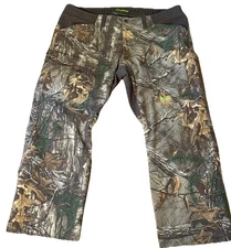UNDER ARMOUR Mens Realtree Camo Hunting Cargo Pants, Size 42 x 30, Scent Control