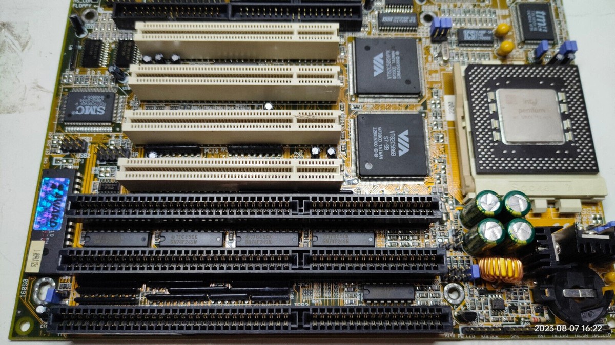 Socket 7 at fic va-502 motherboard, 3x isa, 4x pci , 166Mhz cpu