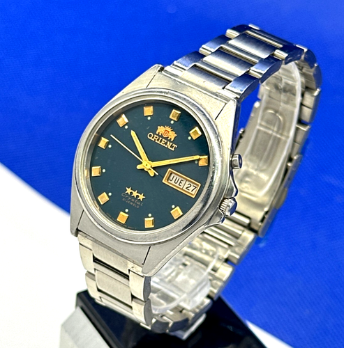 Orient 3 stars stainless steel automatic wristwatch dark green dial Japan