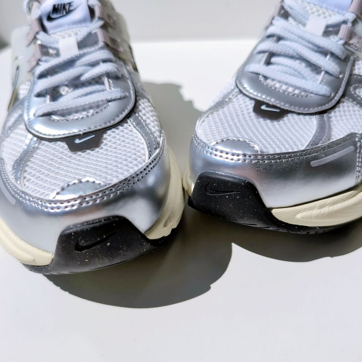 W NIKE V2K Run W NIKE V2K Run