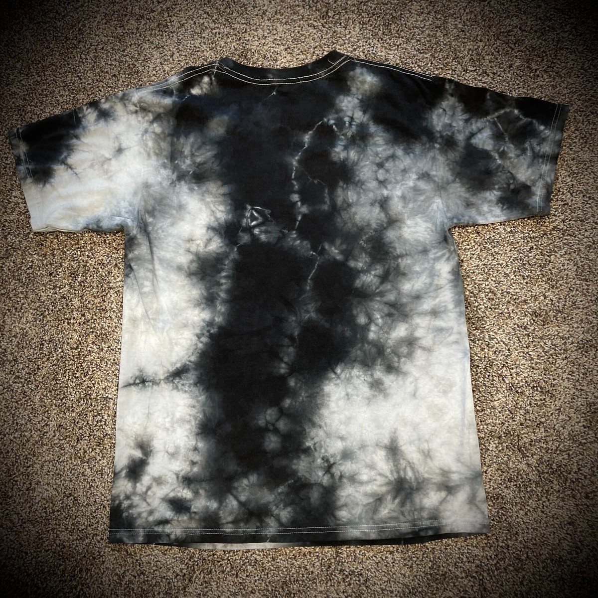 grey and black tie dye