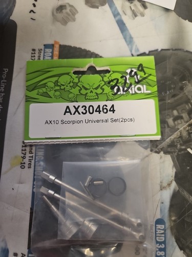 Axial AX30464 - Universal Set, AX10 (2) Scorpion Universal Set NEU