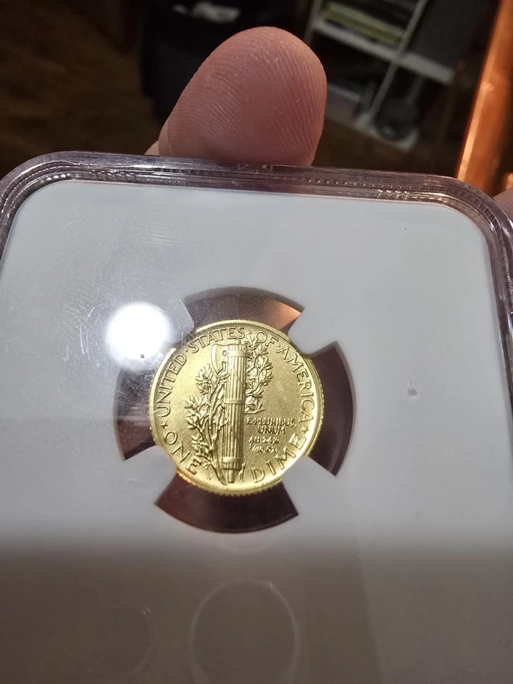 2016-W 1/10 oz Gold Mercury Dime First Releases 100th Anniversary SP-70 NGC - Image 4 of 4