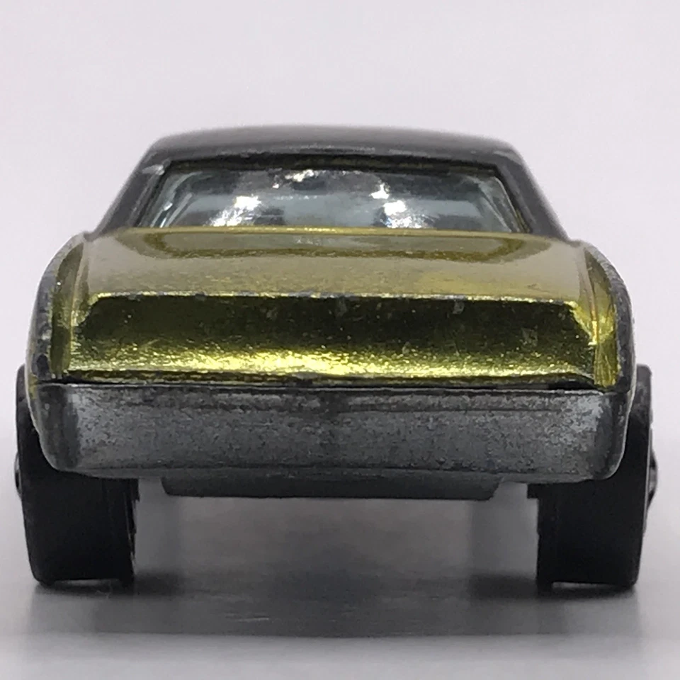 Hot Wheels Redline Custom Eldorado 1968 amarillo blanco interior - Hecho en EE. UU. Foto 3 de 4