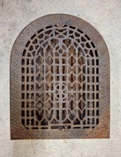 ANTIQUE ARCHED TOP WALL FLOOR VENT REGISTER CAST IRON ORNATE LEAF BORDER 1800s