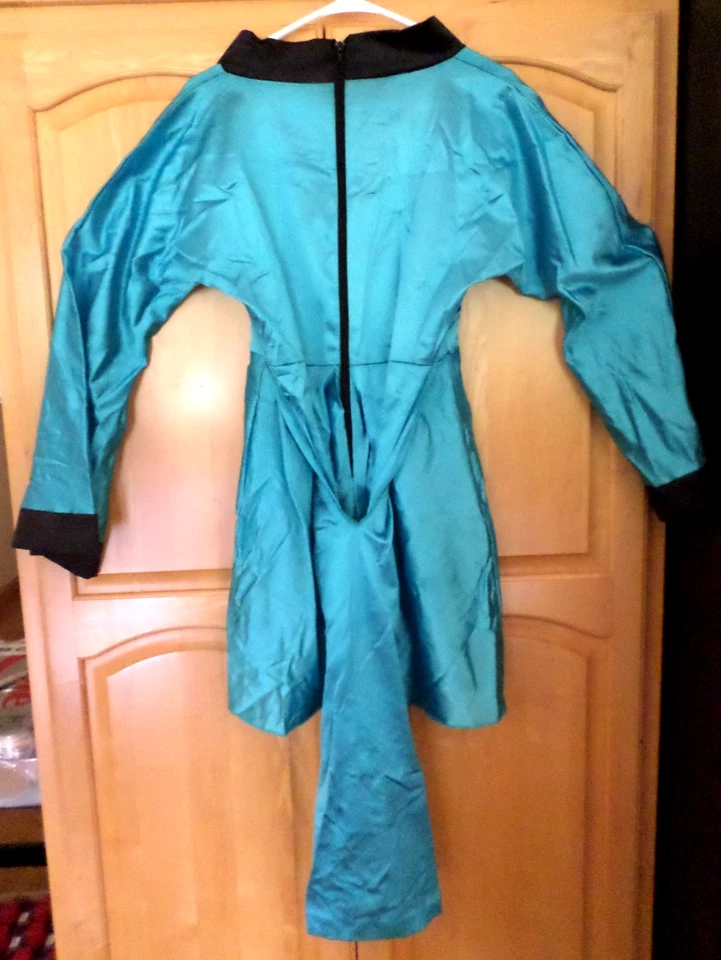 Disfraz/Vestido Geisha Adulto Mediano con Cinturón Foto 3 de 4