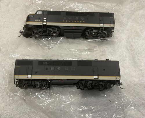 Juego de locomotora Intermountain HO Southern Railway FT A&B #6102, #6154 | Condition: Used