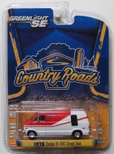 Greenlight Country Roads 1976 Dodge B-100 Street Van