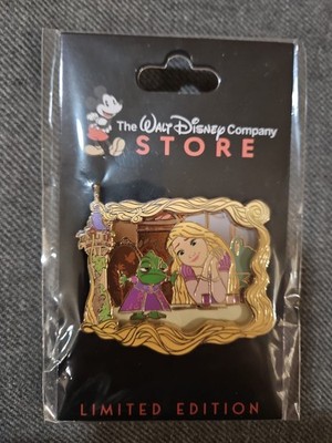 DEC Tangled 15th Anniversary Dress-Up Time Pascal & Rapunzel Pin LE250