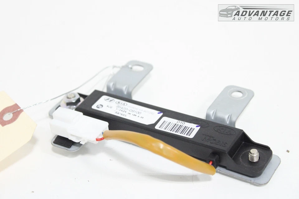 2017-2022 KIA SPORTAGE KEY LESS KEYLESS ENTRY SMART KEY ANTENNA MODULE OEM - Image 2 of 4