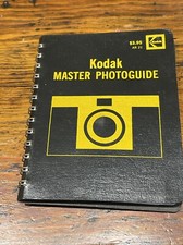 VINTAGE Kodak Master Photoguide Photography Pocket Spiral Bound Book AR-21 1973