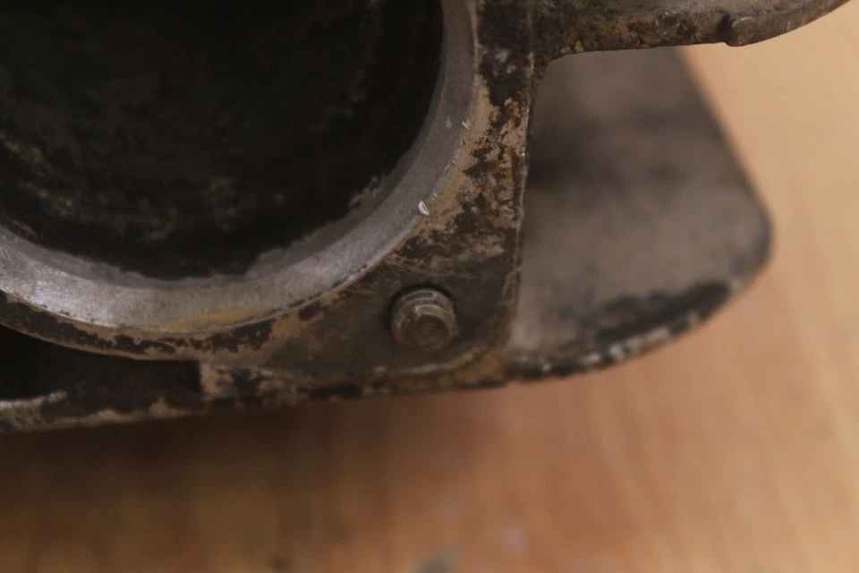 Jarra de cilindro Suzuki DS185 DS 185 1978 - DIÁMETRO ESTÁNDAR 64 mm - necesita aburrido Foto 3 de 4