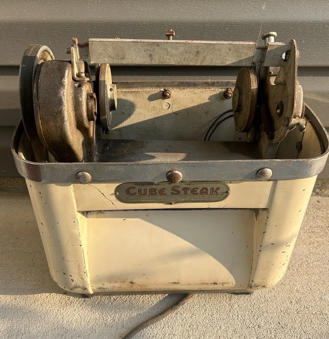 Vintage Commercial Cube Steak Machine Co. Meat Tenderizer
Opens in a new window or tab
