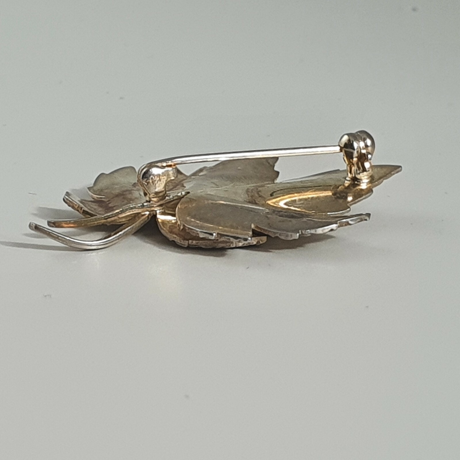 Photo 6 of Sterling Silver Maple Leaf Brooch 7.4grams, BR26