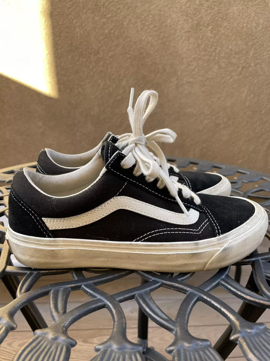 Vans Vault Womens LX Old Skool Skate Low Shoes US 6.5 Black Suede Classic