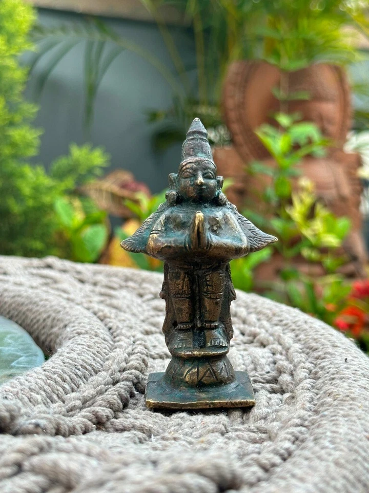 1700's Rare Antique Bronze Carved Hindu God Garuda Sculpture 4 x 2'' Statue - Image 2 of 4