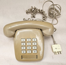 Vintage STC TELECOM AUSTRALIA  PUSH BUTTON  TELEPHONE LIGHT  TAN  WORKS  1980's