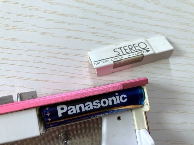 SONY WM-20 Cassette Player Walkman Compact lightweight Vintage