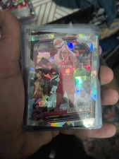 2025 Panini WNBA Prizm Lexie Hull Cracked Ice Indiana Fever Variation #51