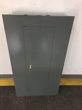 SQUARE D 225 AMP 208/120 VOLT 3 P 42 CIRCUIT MAIN LUG FLUSH MOUNT PANEL..P-1105