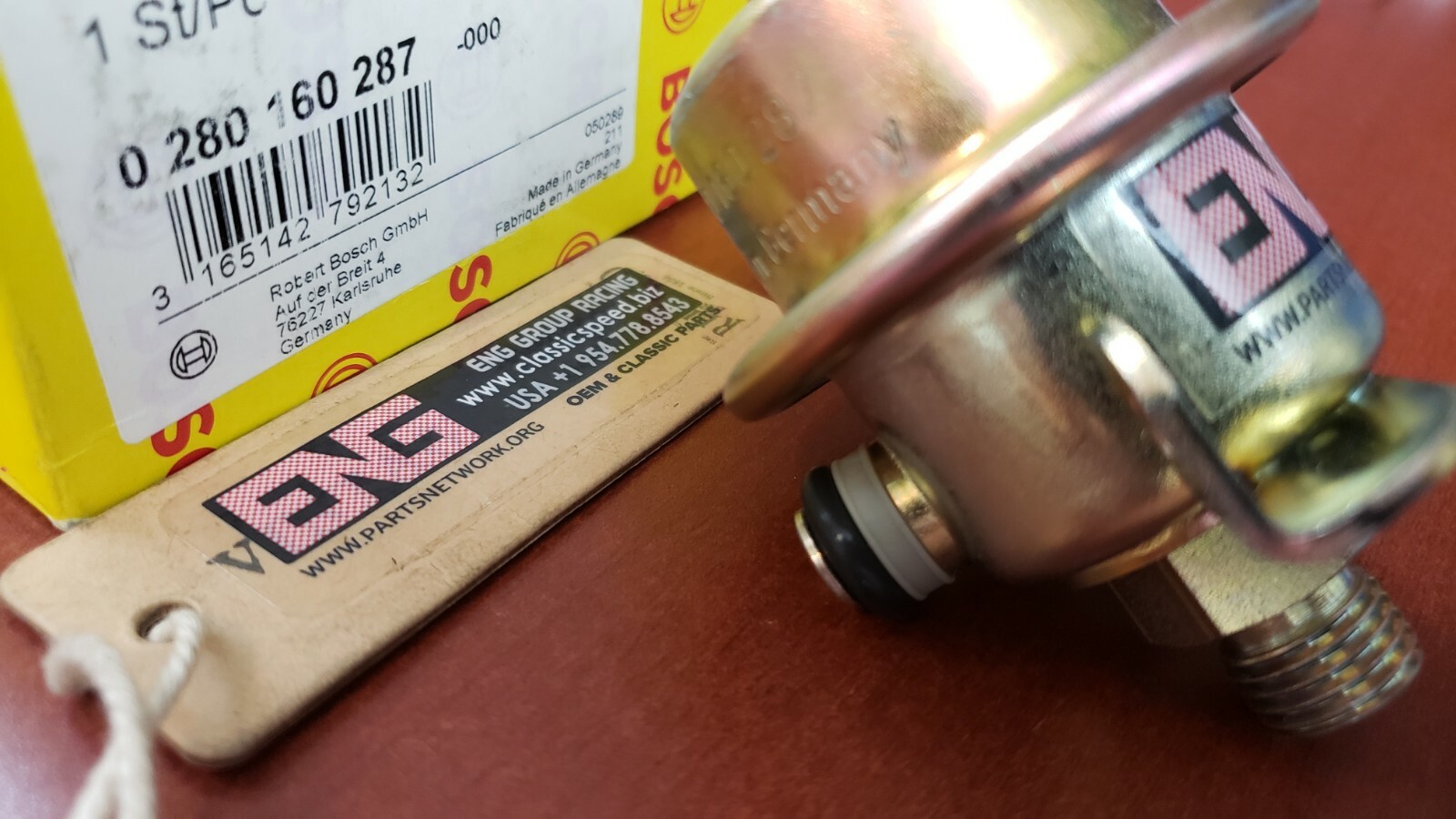 NEW BOSCH 0280160287 Porsche 944 968 Fuel Pressure Regulator 2.53.0PSI