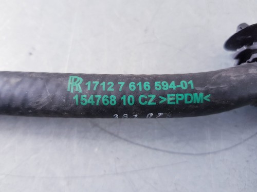 Tubo de manguera de refrigerante del motor Rolls Royce Ghost 6.6i V12 automático 2015-2020 7616594 - Imagen 2 de 20
