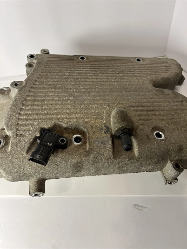 Colector de admisión Saturn Vue 2008-2010 OEM 3,5 L V6 Foto 3 de 4