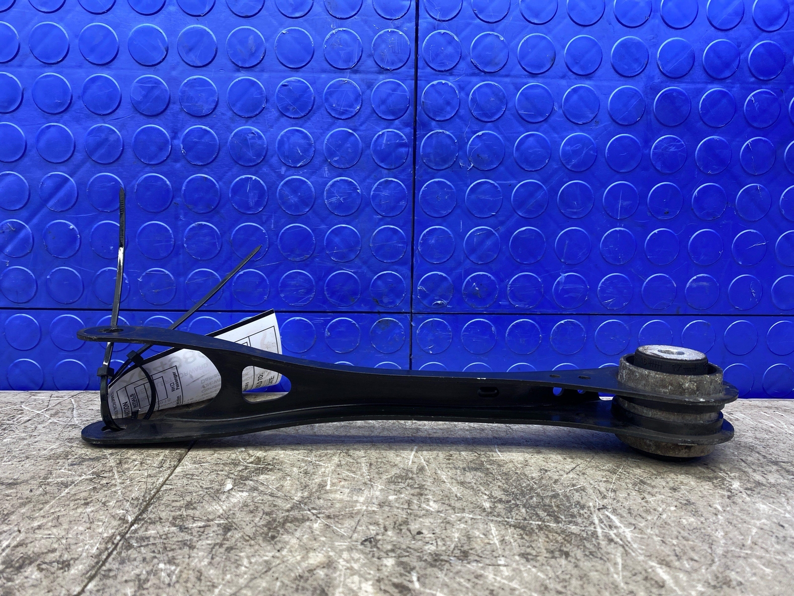 2014-2019 BMW I8 OEM REAR LEFT FORWARD UPPER LOWER CONTROL ARM