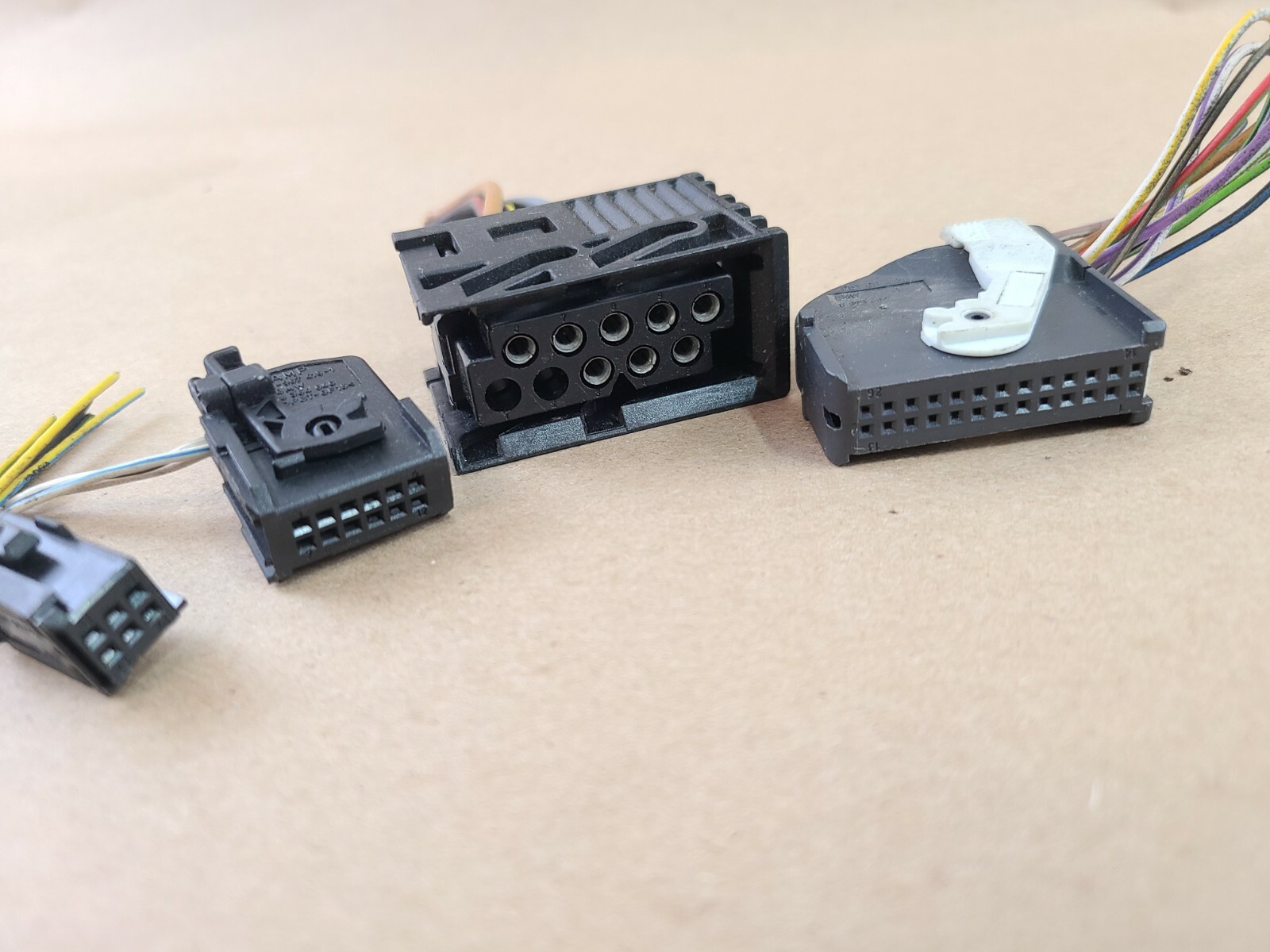 BMW E36 Convertible Top Relay Switch Module Brain 61358371489 Vert  