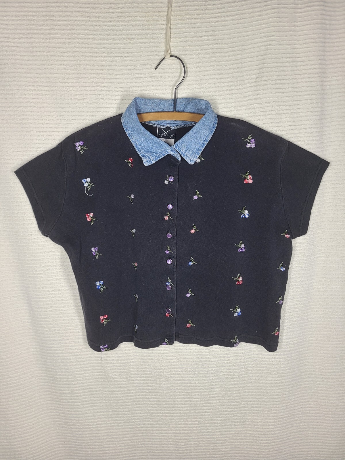 Picture 1 of 10