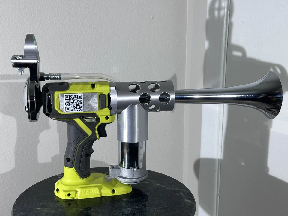 Ryobi Air Horn Train Horn Gun. Chrome THE LOUDEST + Wall mounts - Image 4 of 4
