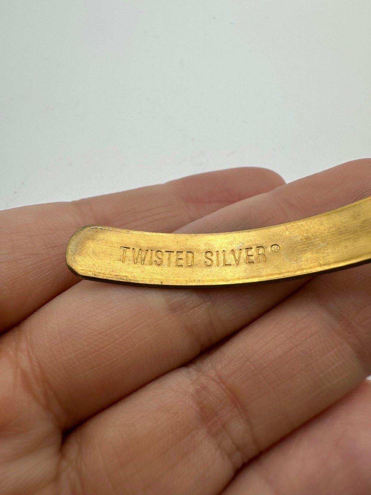 Twisted silver gold tone leaf pattern cuff Bracel… - image 5