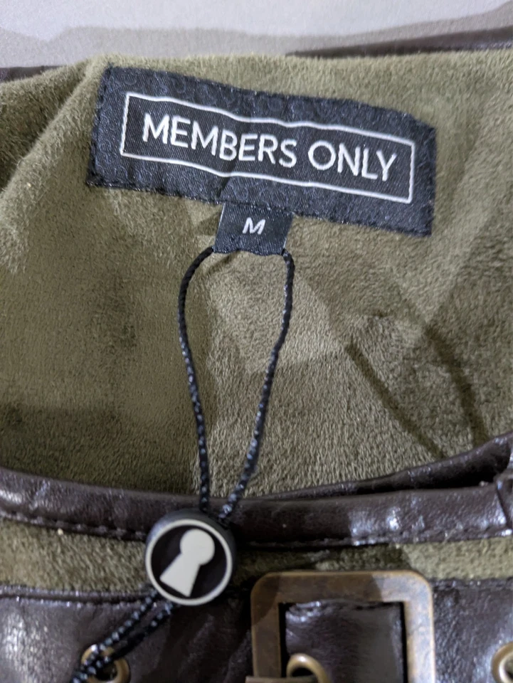 Members Only Poncho Capa Chaqueta Mujer Mediana Loden Verde Imitación Gamuza Línea Sherpa Foto 3 de 4