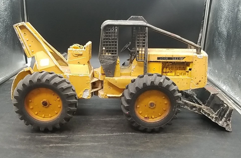 Ertl John Deere 590 Patinador de troncos Camión de metal Construcción Juguete Juego pesado Restaurar Foto 2 de 4