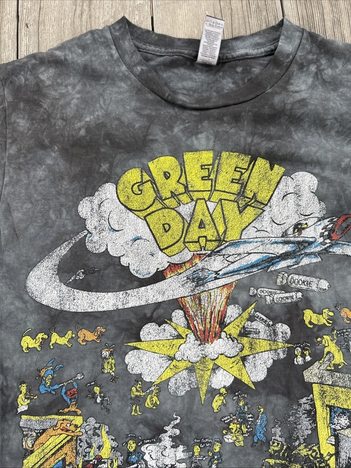 Green Day Dookie Album Art size small  Acid Wash T Shirt Punk Band Merch Tee - Image 3 of 4