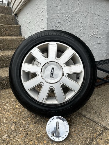 Used 225/60RF17 Bridgestone DriveGuard RFT - 99H - 8.5/32 No Repairs