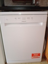 Hotpoint Dishwasher Under 6 Months Old, Immaculate Condition 