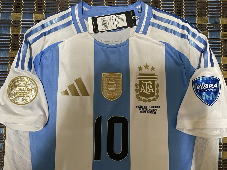 Adidas Argentina Copa America 2024 Home Authentic Lionel Messi - Image 4 of 4