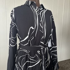 NINE WEST Black White Abstract NWT Belted Shirt Dress Long Sleeve Mini Sz Med